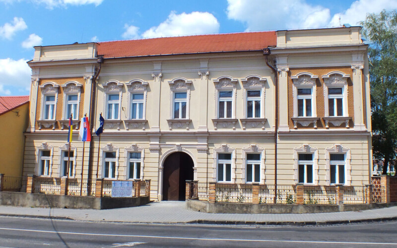 budova-TOS-Topolcany4